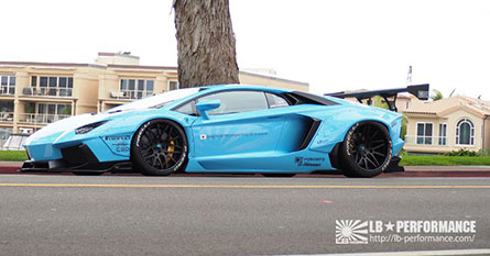 ش Lamborghini AVENTADOR LB☆WORKS 