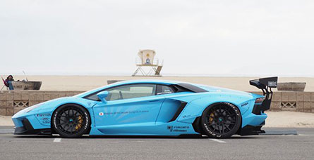 ش Lamborghini AVENTADOR LB☆WORKS 