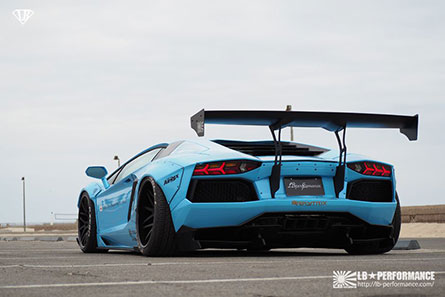 ش Lamborghini AVENTADOR LB☆WORKS 