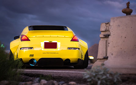 شö NISSAN 350Z ç Rocket Bunny