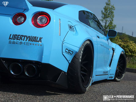 ش Nissan GTR R35 LB☆WORKS