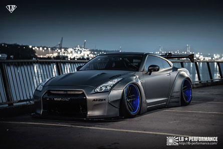 ش Nissan GTR R35 LB☆WORKS