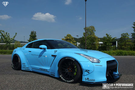 ش Nissan GTR R35 LB☆WORKS