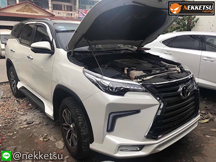 شö Toyota Fortuner 2017-2019 ç Lexus