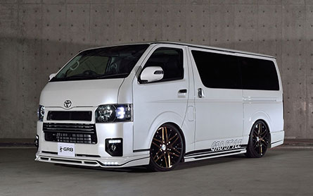 شͺѹ Hiace 2013 ç ROWEN