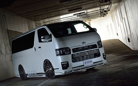 شͺѹ Hiace 2013 ç ROWEN