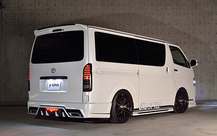 شͺѹ Hiace 2013 ç ROWEN