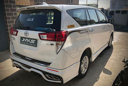 شö Toyota Innova Crystra ç LX Sport