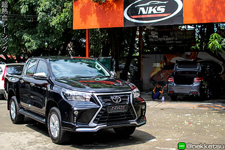 شö Toyota Hilux Revo ç LX Sport