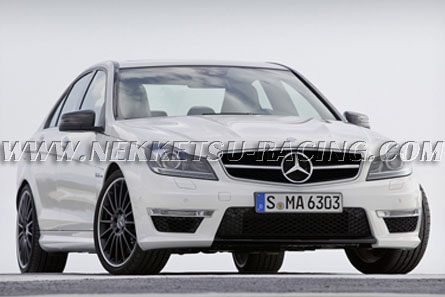 BENZ
C63 AMG