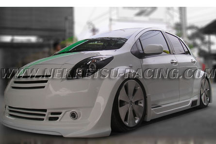 شͺѹ TOYOTA YARIS WIDE BODY VIP