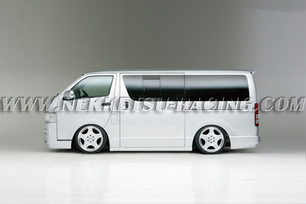 Toyota
Hiace WALD