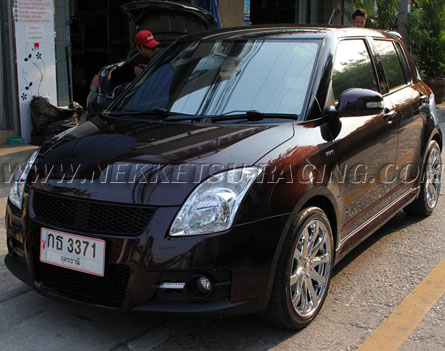 شͺѹ SUZUKI Swift Sport آ