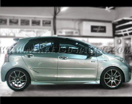 شͺѹ Yaris Minor Change ç RS