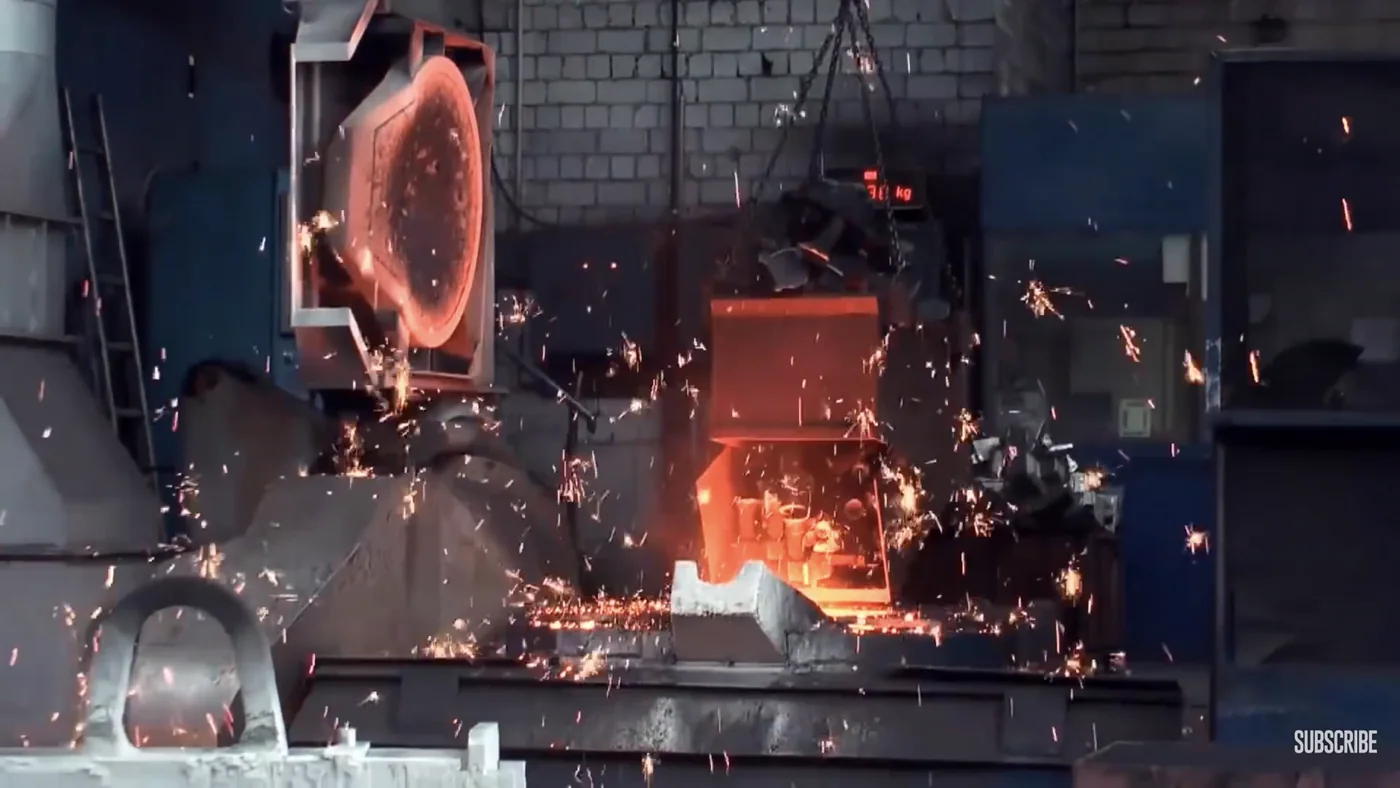 ภาพการขึ้นรูปชิ้นงานล้อ Forged ในสายการผลิต