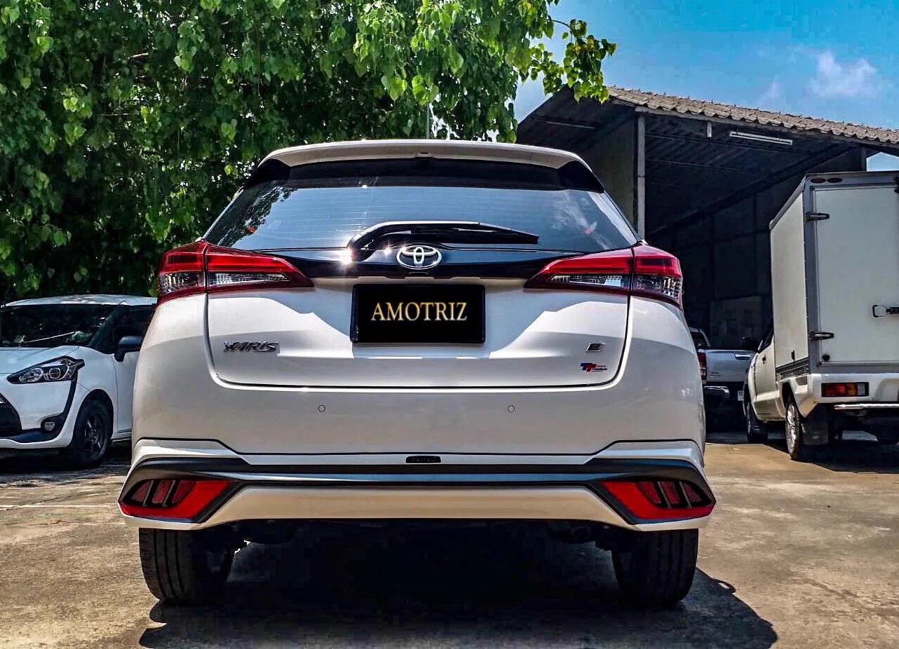 ชุดแต่ง Toyota Yaris 5 ประตู / Yaris ATIV 4 ประตู AMT
