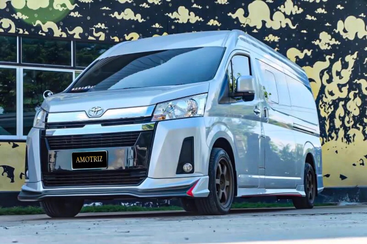 ชุดแต่ง Toyota Commuter 2019 V1 AmotriZ AMT