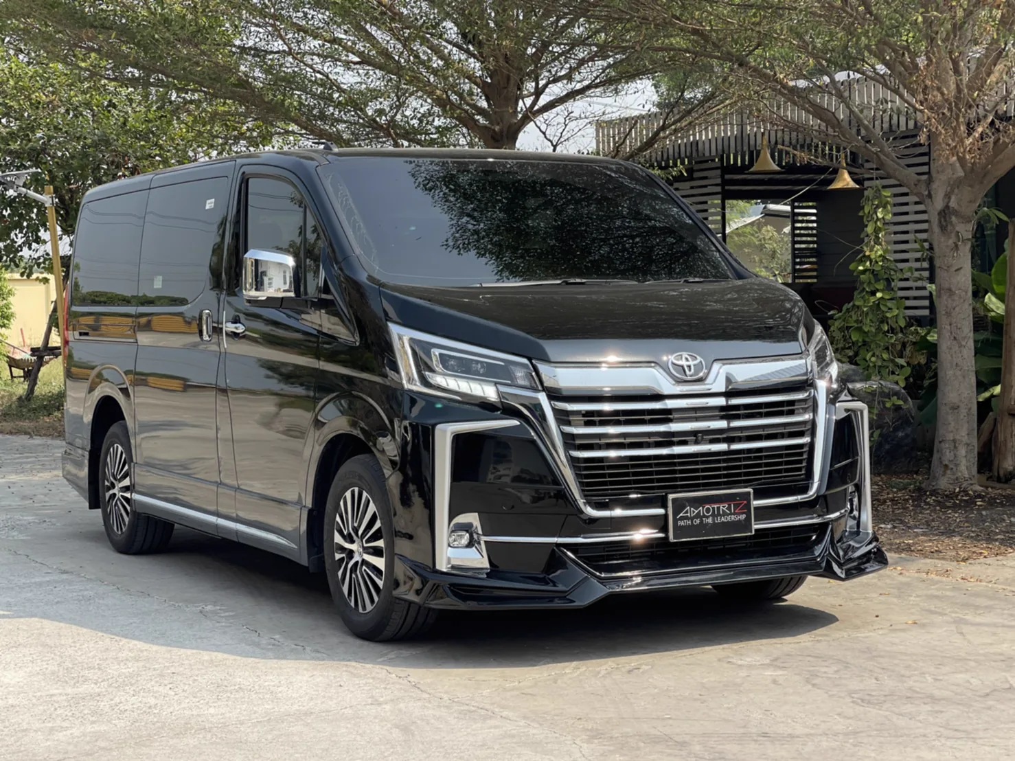 ชุดแต่ง Toyota Majesty 2020 AmotriZ AMT