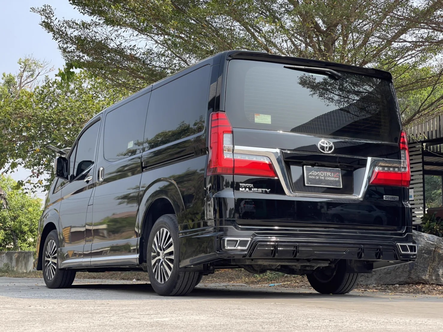 ชุดแต่ง Toyota Majesty 2020 AmotriZ AMT