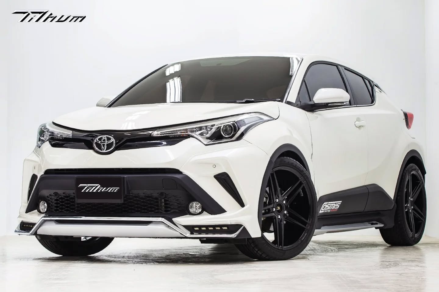 ชุดแต่งสเกิร์ตรอบคัน สปอยเลอร์รถ Toyota CHR 2018 ทรง TiThum พลาสติก — ภาพสินค้าและรายละเอียดชุดแต่ง