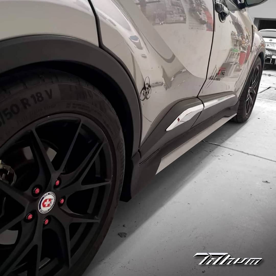 ชุดแต่งสเกิร์ตรอบคัน สปอยเลอร์รถ Toyota CHR 2018 ทรง TiThum พลาสติก — ภาพสินค้าและรายละเอียดชุดแต่ง