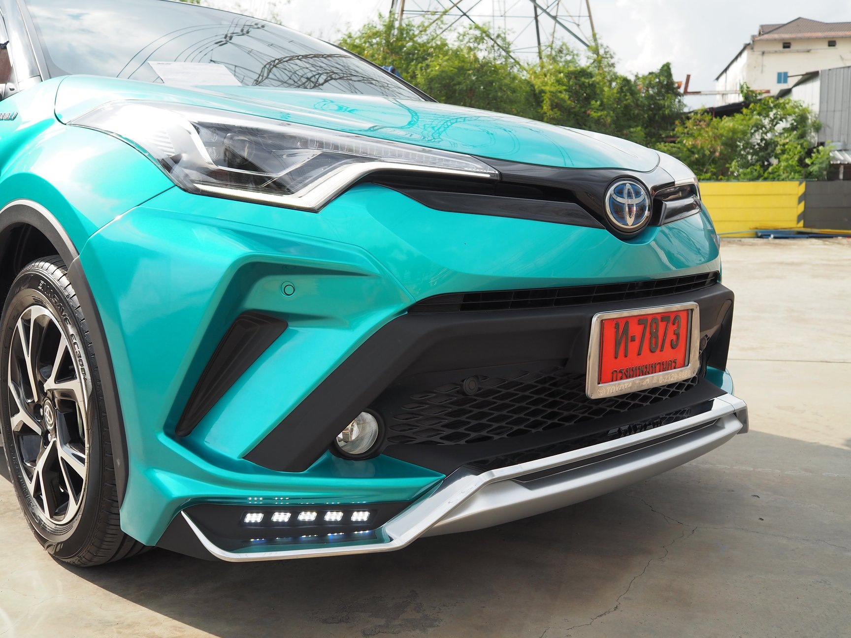 ชุดแต่งสเกิร์ตรอบคัน สปอยเลอร์รถ Toyota CHR 2018 ทรง TiThum พลาสติก — ภาพสินค้าและรายละเอียดชุดแต่ง