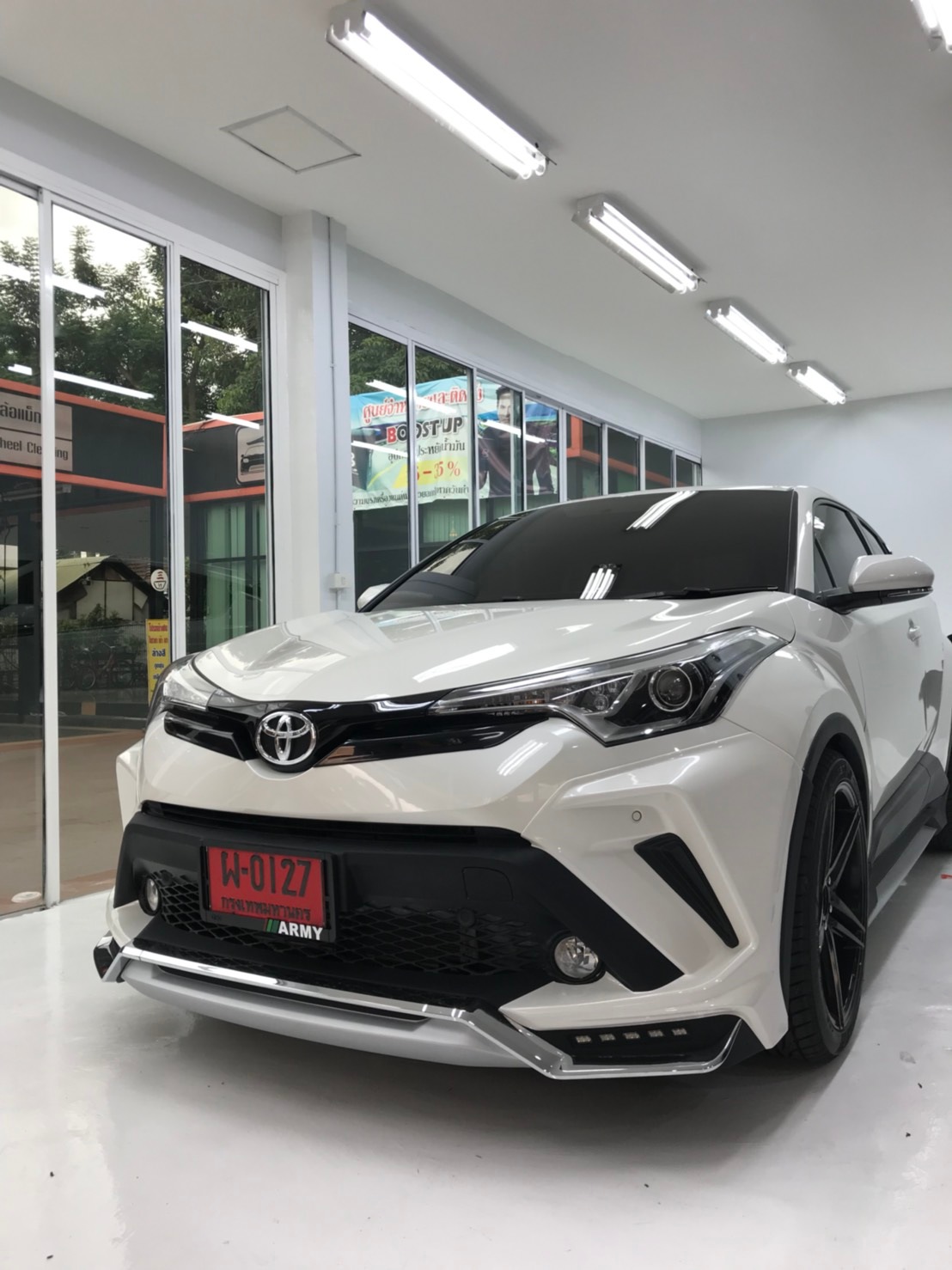 ชุดแต่งสเกิร์ตรอบคัน สปอยเลอร์รถ Toyota CHR 2018 ทรง TiThum พลาสติก — ภาพสินค้าและรายละเอียดชุดแต่ง