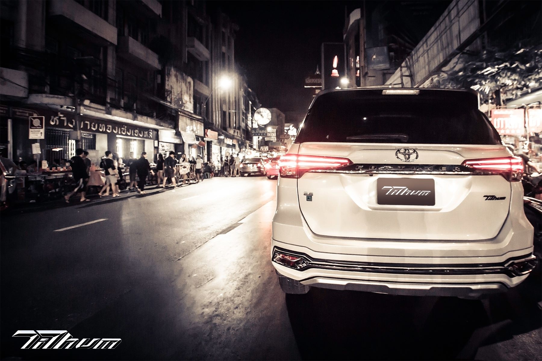 ชุดแต่งรถ Fortuner 2018 ทรง TiThum พลาสติก — ภาพสินค้าและรายละเอียดชุดแต่ง