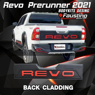 โปสเตอร์ Faustino Revo Prerunner 2021 รถสีขาวมุมท้าย พร้อมภาพแทรกกาบฝาท้ายสีเข้มตัวอักษร REVO สีแดง