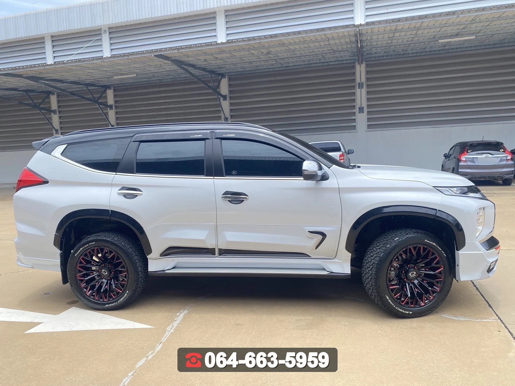 MITSUBISHI กาบประตู Pajero 2020 RiderM