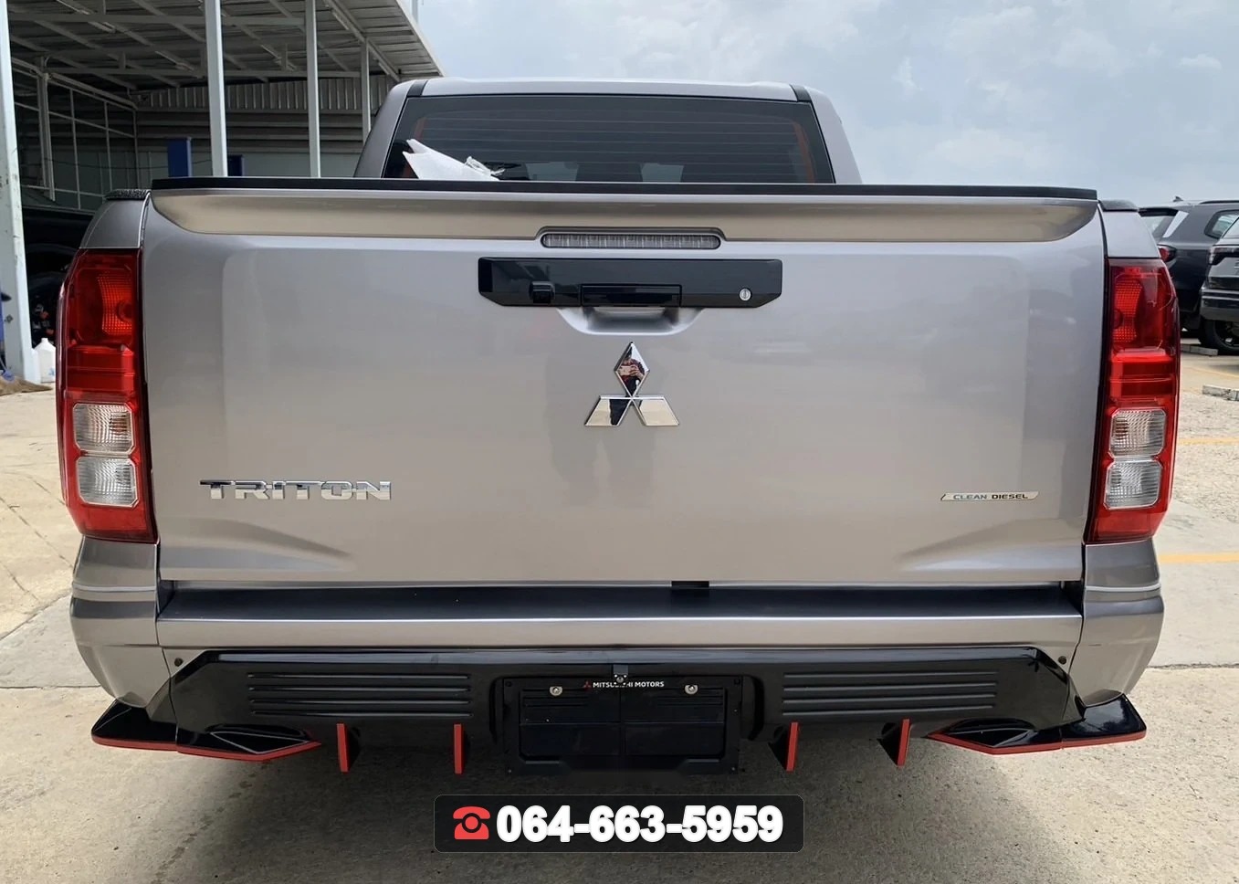 ชุดแต่งสเกิร์ต MITSUBISHI Triton 24 4D RiderM