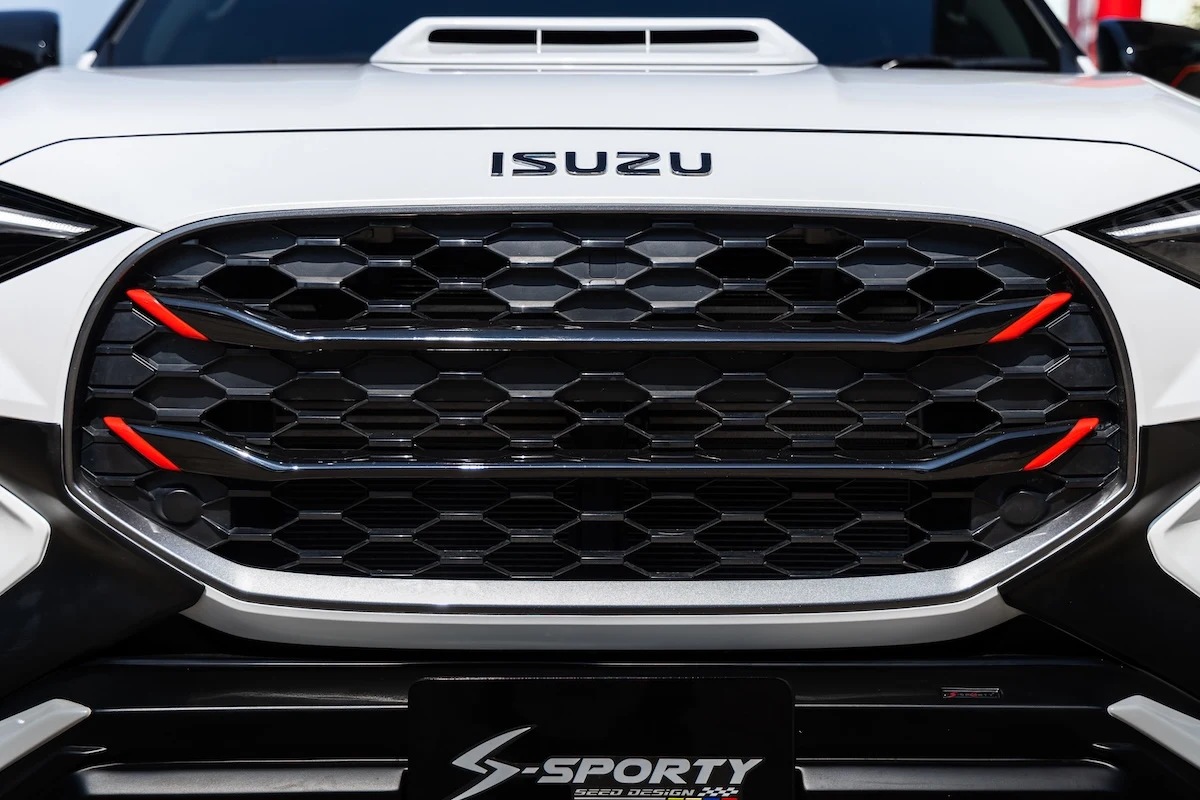ชุดแต่ง ISUZU MU-X 2026 S TWO S-Sporty