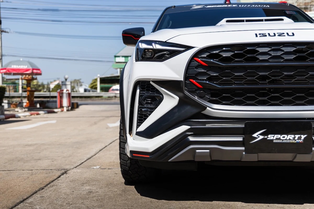 ชุดแต่ง ISUZU MU-X 2026 S TWO S-Sporty