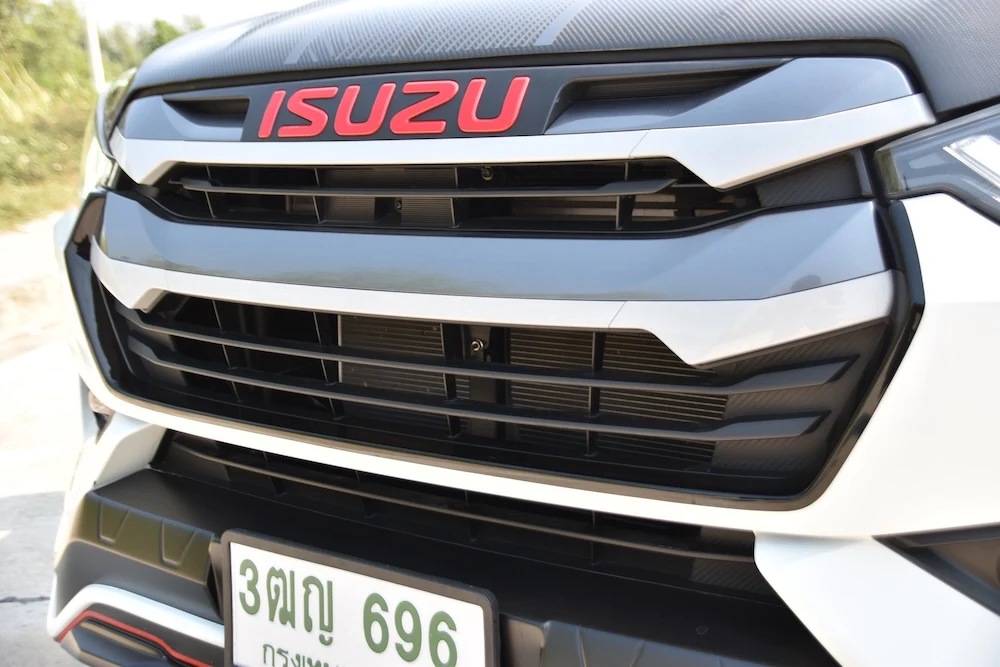 ชุดแต่ง D-MAX 2022 S-SPORTY