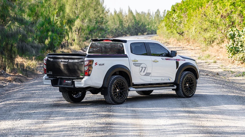อุปกรณ์แต่ง ISUZU D-MAX 2024 FASTTRACK X S-Sporty