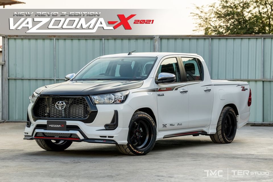 ชุดแต่ง Toyota Hilux Revo 2020 2024 VazoomaX 2020 4 ประตู