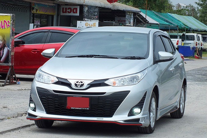 ชุดแต่ง Toyota Yaris / Yaris ATIV 2017 2019 Drive68