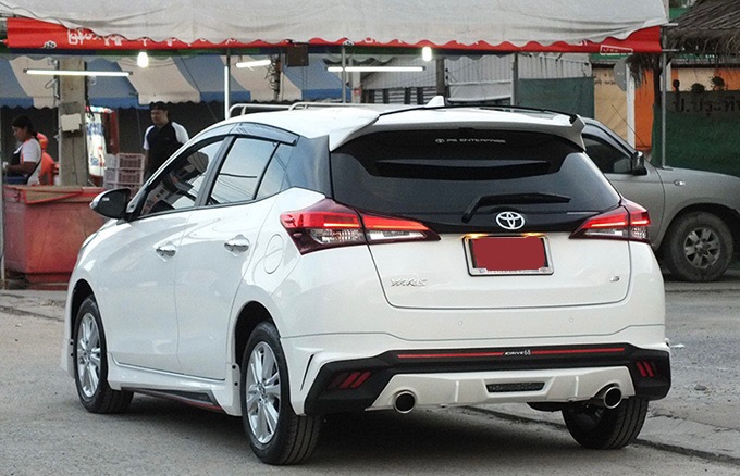 ชุดแต่ง Toyota Yaris / Yaris ATIV 2017 2019 Drive68