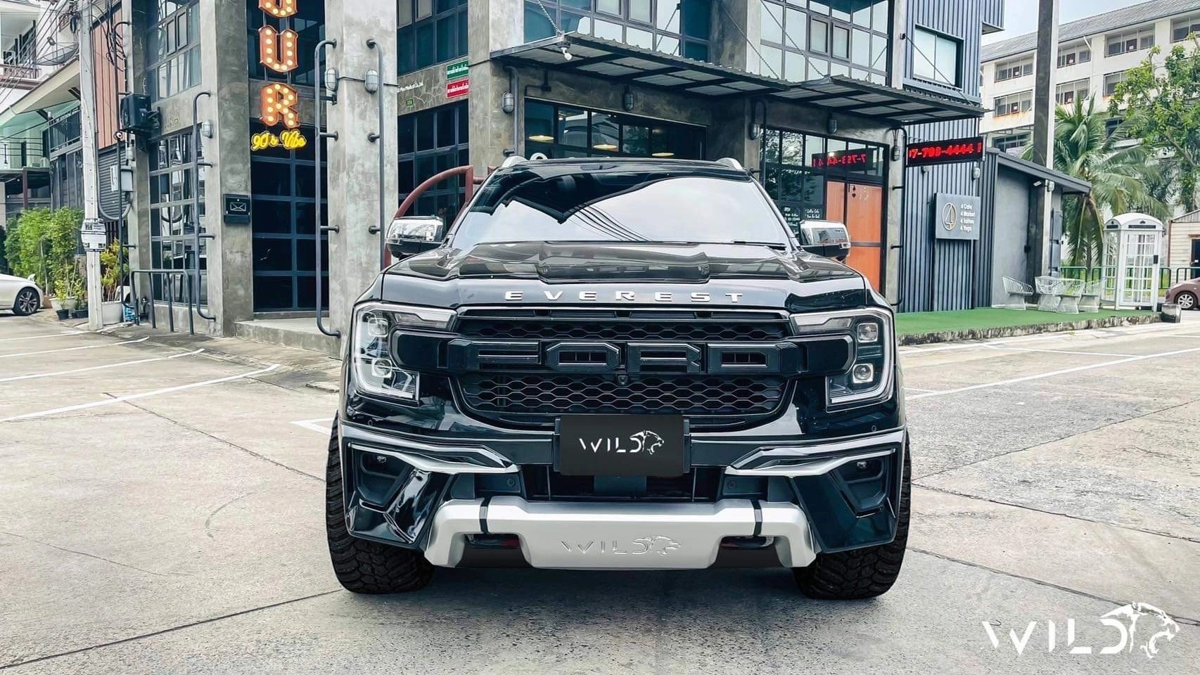 ชุดแต่ง FORD EVEREST WILD (SILVER STYLE) 2022 V.1