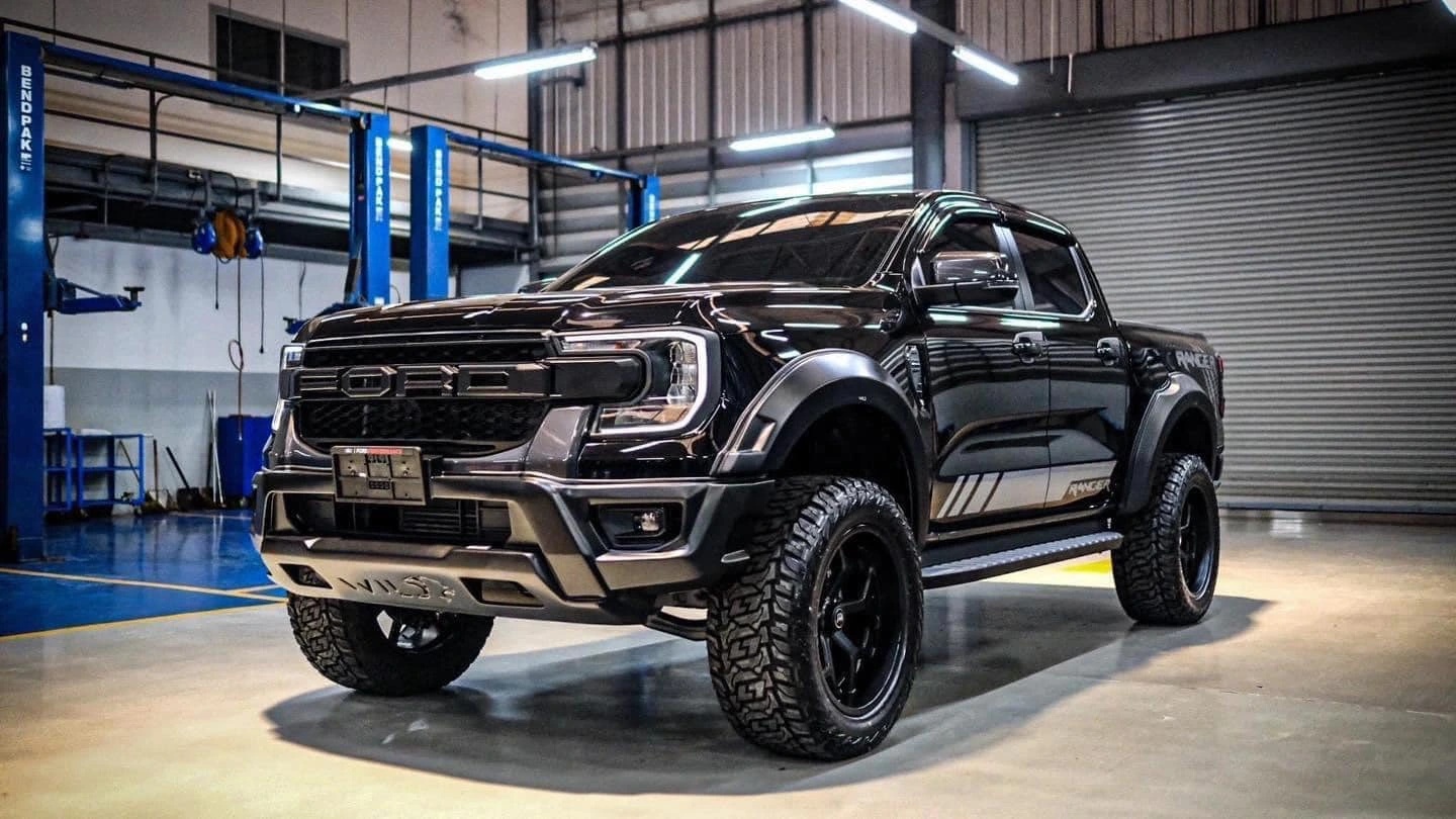 ชุดแต่ง FORD NEXTGEN WT WILD 2022 V.1 (BLACK)