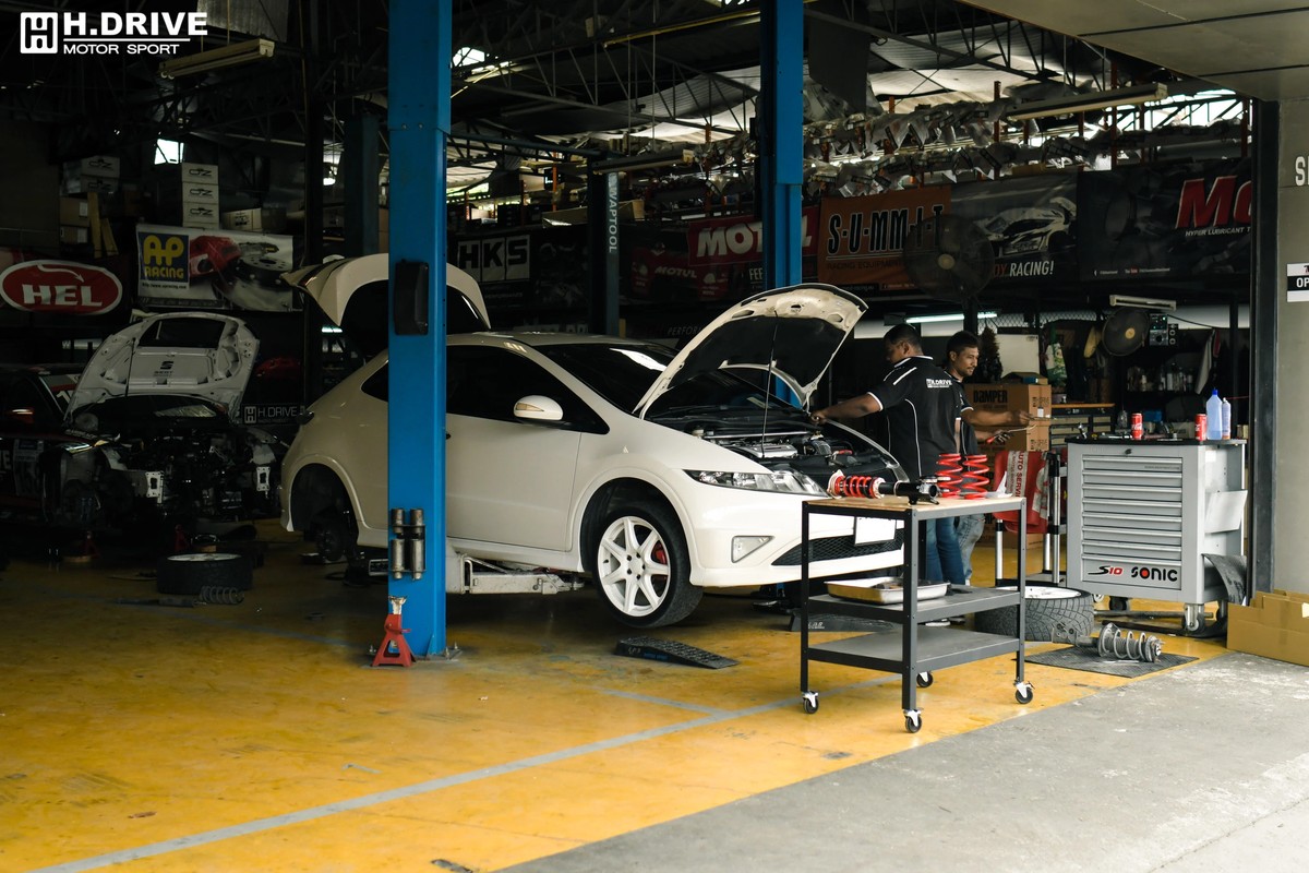 โช้คอัพ HONDA CIVIC FN2 - H.Drive S Spec