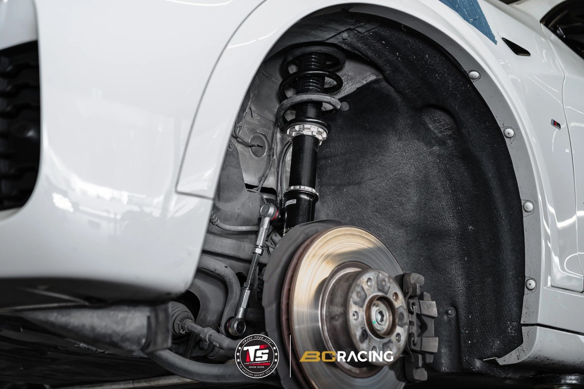 โช้คอัพ BMW X4 (F26) - BC Racing BR-Series — ภาพสินค้า 6