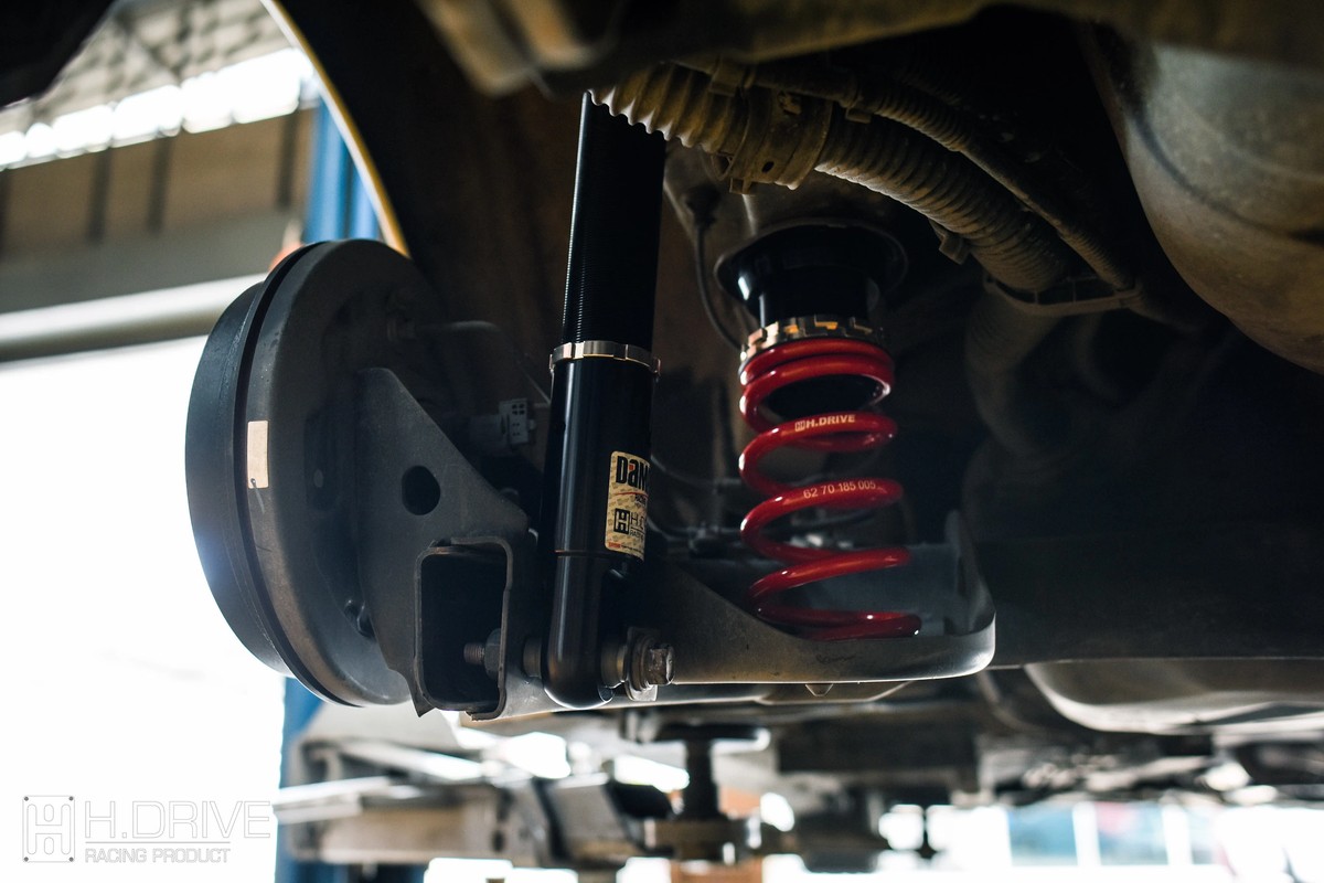 โช้คอัพ TOYOTA Yaris'13(NCP151) - H.Drive S Spec — ภาพสินค้า 10