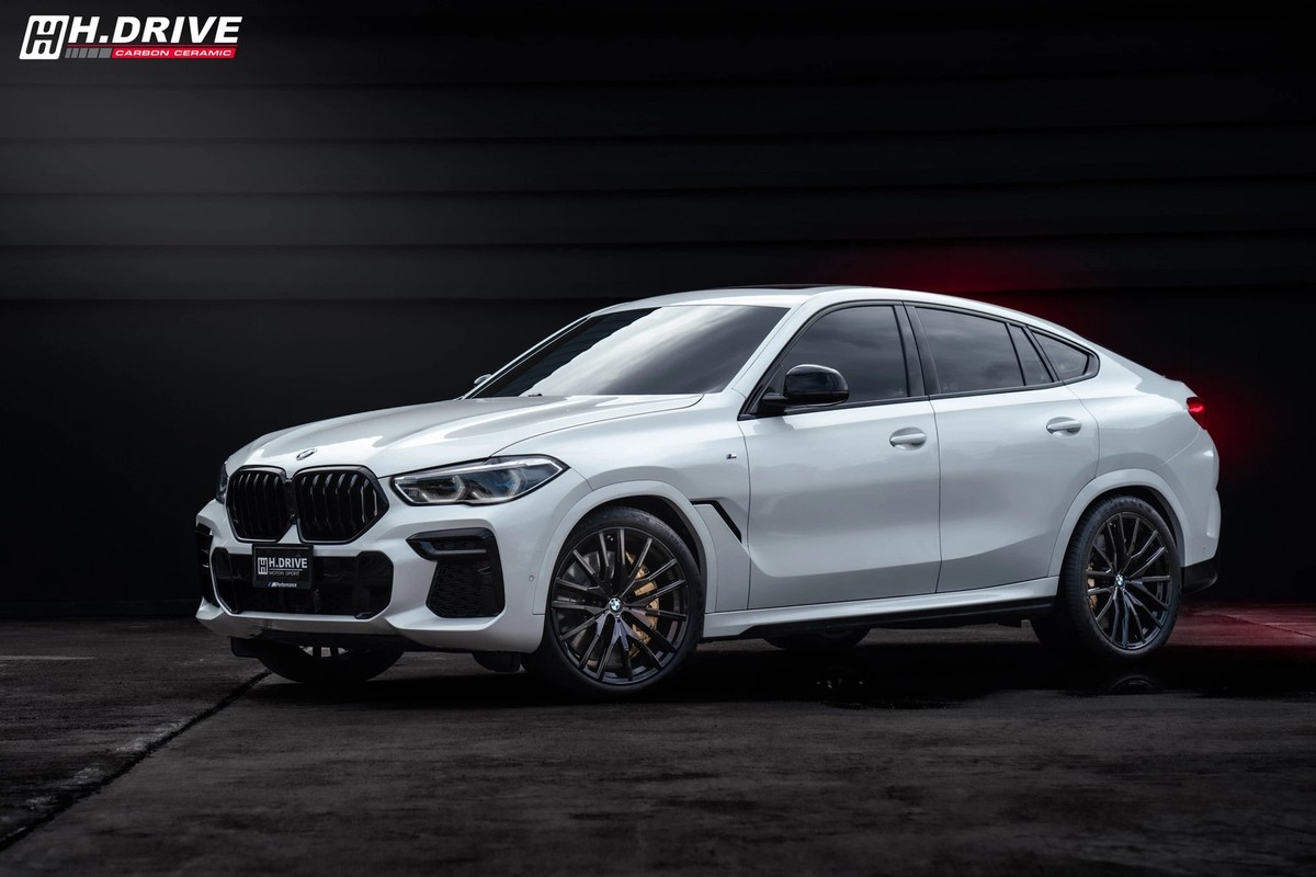 ชุดเบรก M Performance 10Pots Carbon Ceramic For BMW X6 (G06) — ภาพสินค้า 3