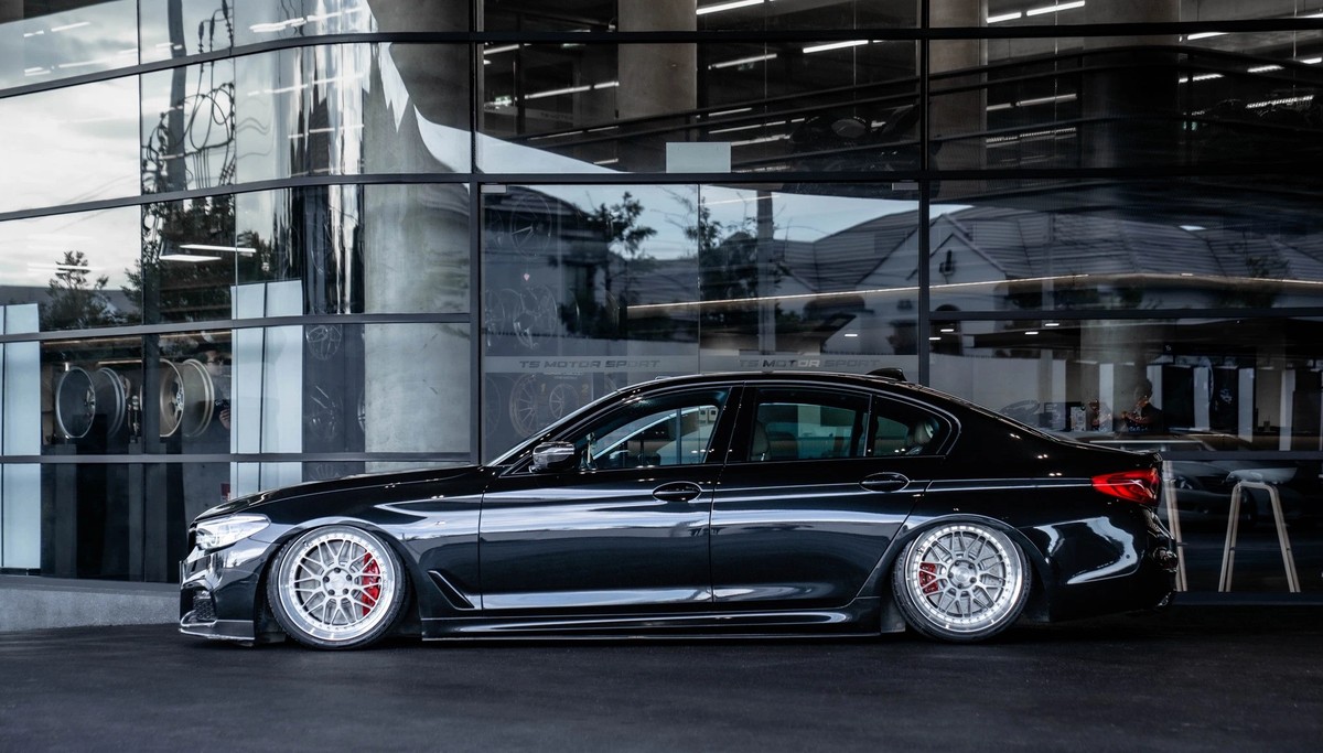 ชุดเบรก M Performance Brake System For BMW 5 Series (G30) — ภาพสินค้า 5