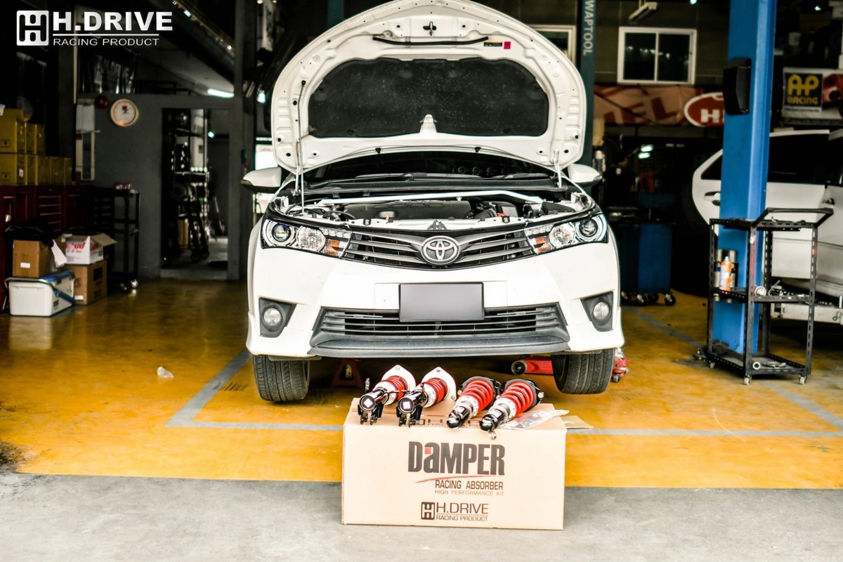 โช้คอัพ TOYOTA COROLLA Altis 13 (E170/E180) - H.Drive S Spec