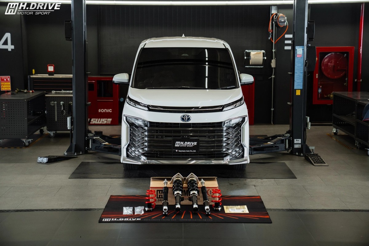 โช้คอัพ TOYOTA Voxy (ZWR90) - H.Drive S Spec