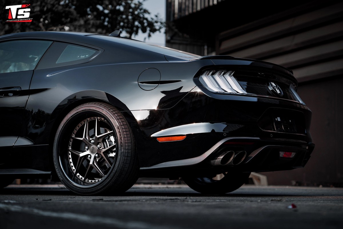 โช้คอัพ Ford Mustang 2.3L High Performance - KW V3 Coilovers — ภาพสินค้า 13