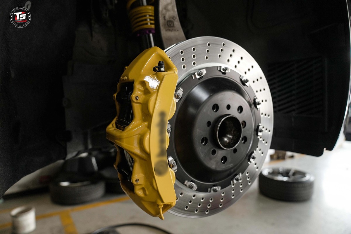 ชุดเบรก Brembo Brake Kit For BMW 6 Series (F13) — ภาพสินค้า 4