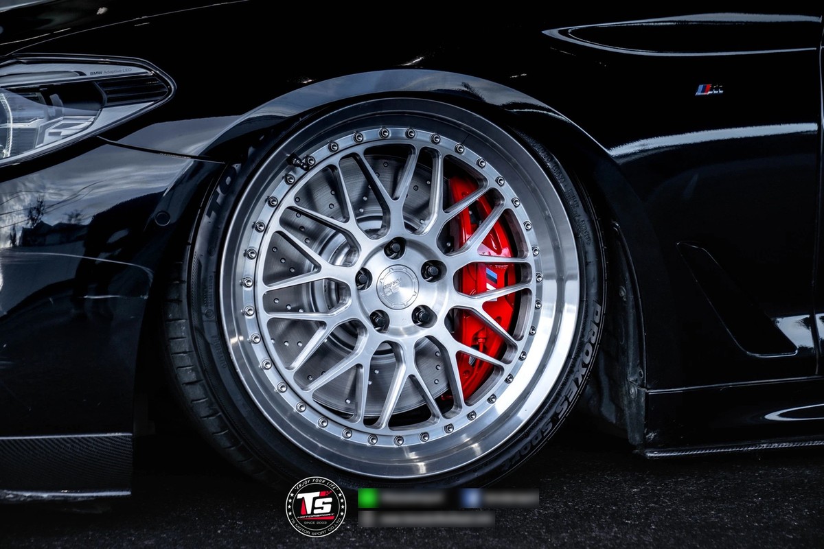 ชุดเบรก M Performance Brake System For BMW 5 Series (G30) — ภาพสินค้า 3